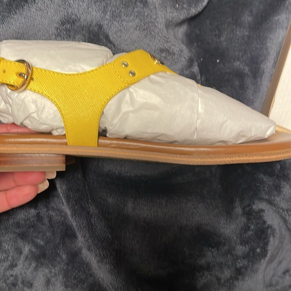 Michael kors mk plate thong golden yellow . - Picture 5 of 6